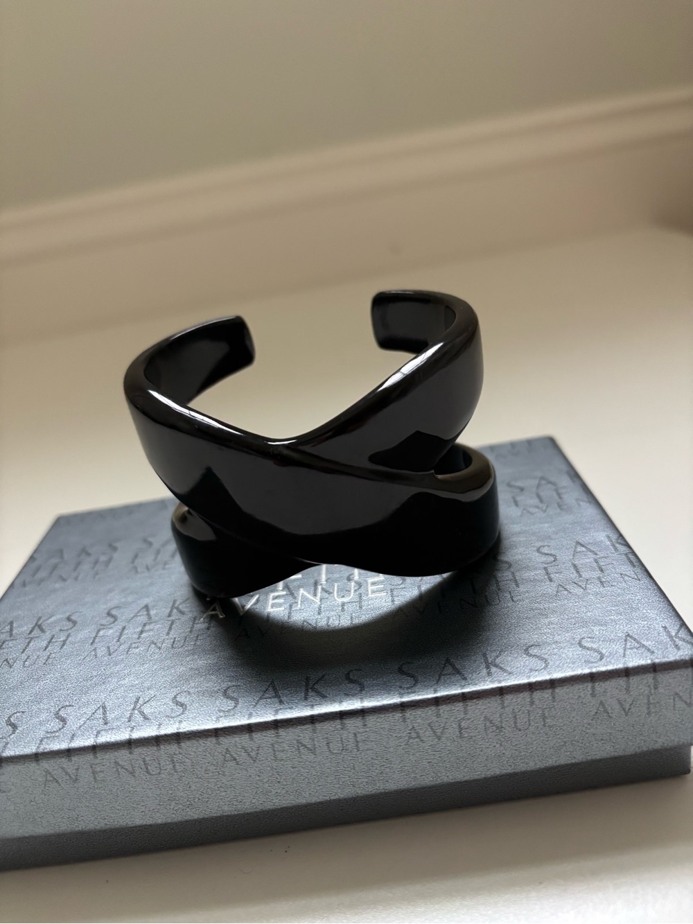 Black Glossy vintage Crossover Cuff Bracelet